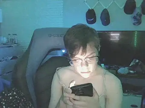 KaliSnow199623 online show from December 6, 3:30 am