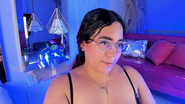 MelissaKarterrs online show from February 11, 12:10 pm