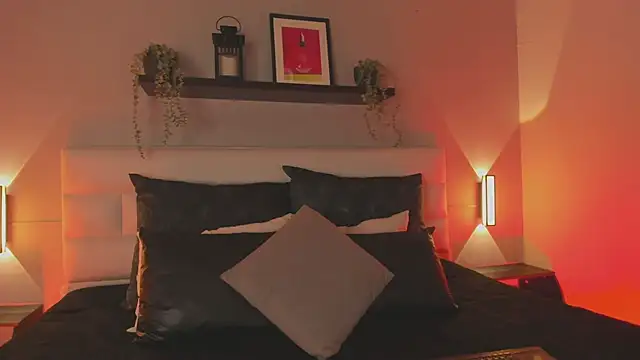 sofi bakerr online show from March 20, 11:37 am