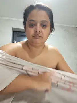 sarahhh1987 online show from November 7, 1:38 am