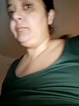 sarahhh1987 online show from December 1, 3:55 am