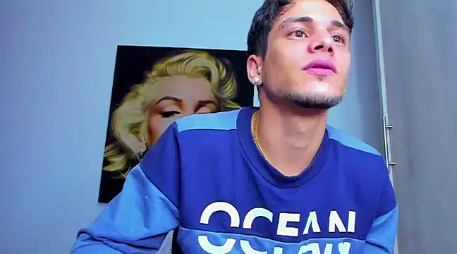 guy master online show from February 6, 10:04 am