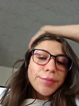 Snapshot of mmmVirginia chatting on February 5, 9:52 pm mmmVirginia online show from February 5, 9:52 pm