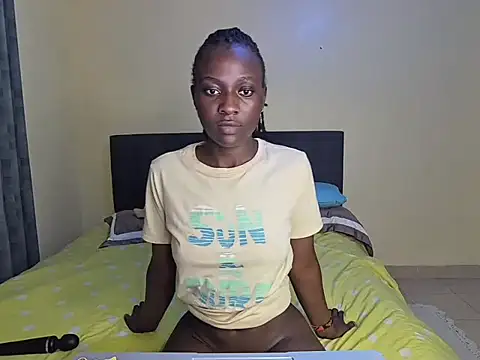 Snapshot of ebonyy_duchess chatting on March 17, 6:22 pm ebonyy duchess online show from March 17, 6:22 pm