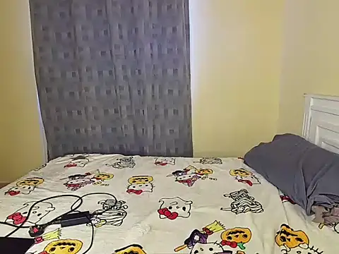Snapshot of ebonyy_duchess chatting on April 14, 7:58 am ebonyy duchess online show from April 14, 7:58 am