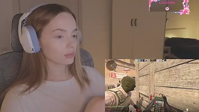  MayShy  online show from October 27, 8:24 pm