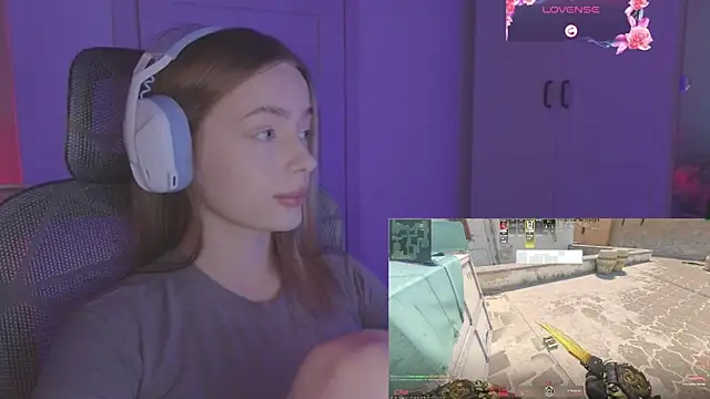  MayShy  online show from November 4, 9:41 am