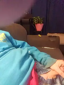 Snapshot of justjerkinaround666 chatting on January 9, 4:08 am justjerkinaround666 online show from January 9, 4:08 am