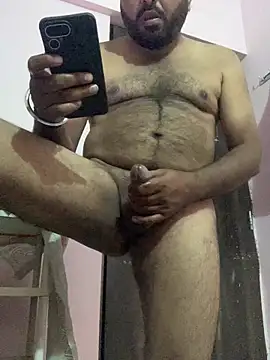 Snapshot of Daddy_inurhouse chatting on May 23, 8:07 am Daddy inurhouse online show from May 23, 8:07 am