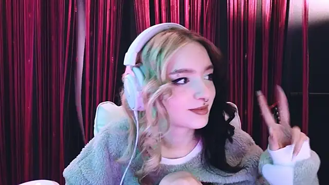 Avi Nile online show from March 11, 2:43 am