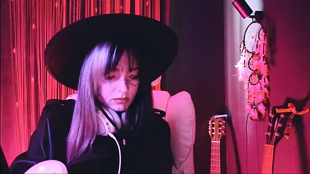 Avi Nile online show from November 1, 4:36 am