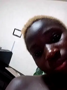 Snapshot of JemaimaPrincess chatting on February 10, 3:46 am JemaimaPrincess online show from February 10, 3:46 am