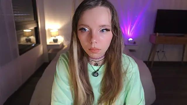 Snapshot of Ayra_Lust chatting on June 8, 5:46 pm Ayra Lust online show from June 8, 5:46 pm