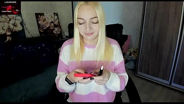 Stella  Cox online show from October 30, 6:37 am