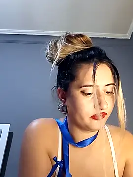 Snapshot of afrodizyak chatting on January 28, 7:10 pm afrodizyak online show from January 28, 7:10 pm