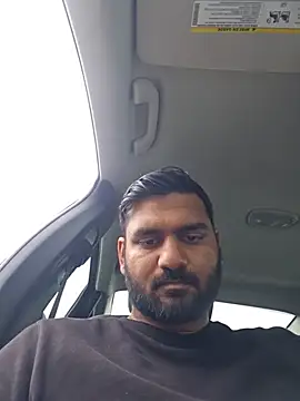 Snapshot of hard_dick011 chatting on June 24, 6:51 pm hard dick011 online show from June 24, 6:51 pm