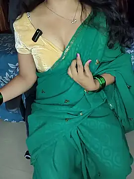 Snapshot of Tanvi-patil chatting on December 29, 5:01 pm Tanvi-patil online show from December 29, 5:01 pm