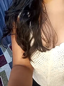 Tanvi-patil online show from July 19, 7:06 pm