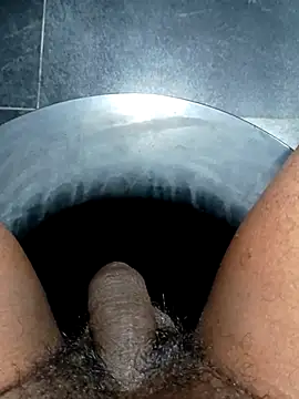 Snapshot of SexyMama_boy chatting on March 19, 5:39 pm SexyMama boy online show from March 19, 5:39 pm