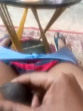 Snapshot of SexyMama_boy chatting on April 5, 5:32 pm SexyMama boy online show from April 5, 5:32 pm