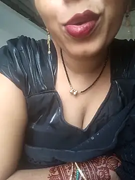 Snapshot of Simaran_bhabhi chatting on October 11, 1:49 am Simaran bhabhi online show from October 11, 1:49 am