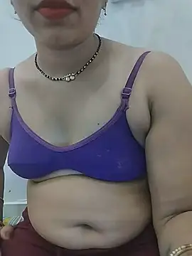 Snapshot of Simaran_bhabhi chatting on May 15, 1:40 pm Simaran bhabhi online show from May 15, 1:40 pm