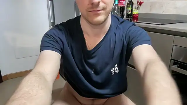 Snapshot of marguiabc chatting on March 16, 10:53 pm marguiabc online show from March 16, 10:53 pm