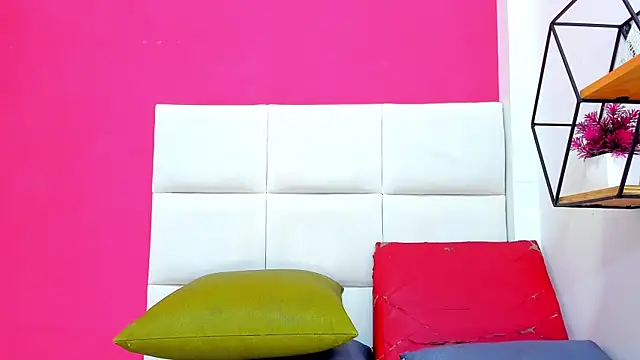 malu horny 69 online show from December 3, 3:11 pm