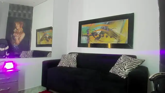 Snapshot of Loremhotsex chatting on September 20, 8:54 pm Loremhotsex online show from September 20, 8:54 pm