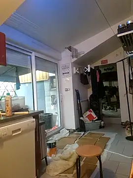 Snapshot of RomWoolf chatting on February 4, 4:29 pm RomWoolf online show from February 4, 4:29 pm