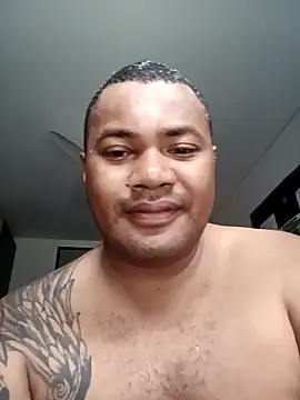 Snapshot of tuwegon chatting on April 5, 8:39 pm tuwegon online show from April 5, 8:39 pm