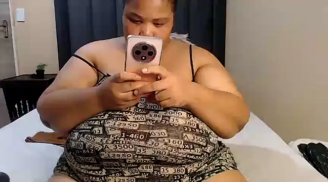 Snapshot of XXSEXYBBW94 chatting on January 11, 6:12 pm XXSEXYBBW94 online show from January 11, 6:12 pm