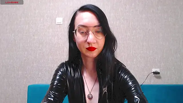 Xxx goddes xxX online show from October 4, 11:30 am