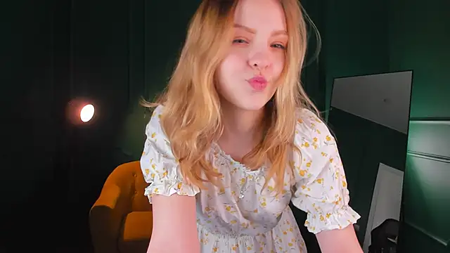 stay with alice online show from February 15, 2:55 pm