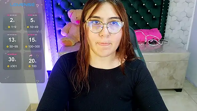 Snapshot of conniejames_m chatting on May 28, 10:56 am conniejames m online show from May 28, 10:56 am