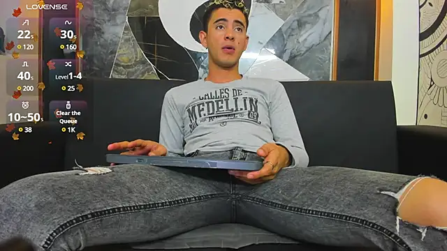 Snapshot of kai_borman chatting on February 26, 4:03 pm kai borman online show from February 26, 4:03 pm