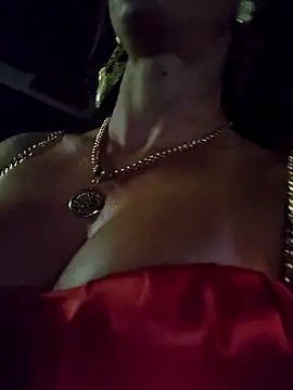 Snapshot of Brunna_Ella chatting on March 1, 1:11 am Brunna Ella online show from March 1, 1:11 am