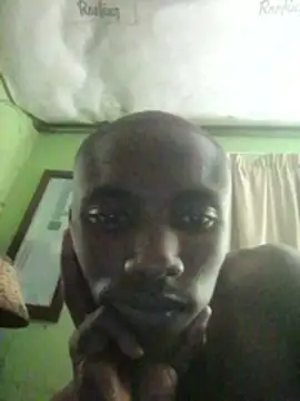 Snapshot of Mnkossi chatting on May 21, 11:12 pm Mnkossi online show from May 21, 11:12 pm
