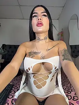 saragill323 online show from March 16, 10:36 pm