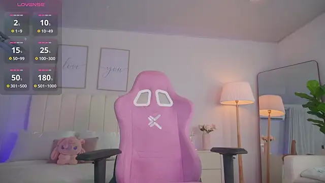 Cristall Bunny online show from April 10, 12:05 am