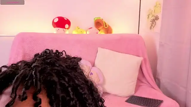 Heily Fox online show from February 17, 12:40 am