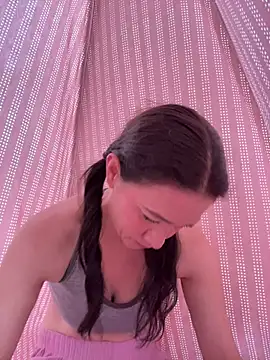 Snapshot of Yulia_sx chatting on February 8, 10:46 pm Yulia sx online show from February 8, 10:46 pm