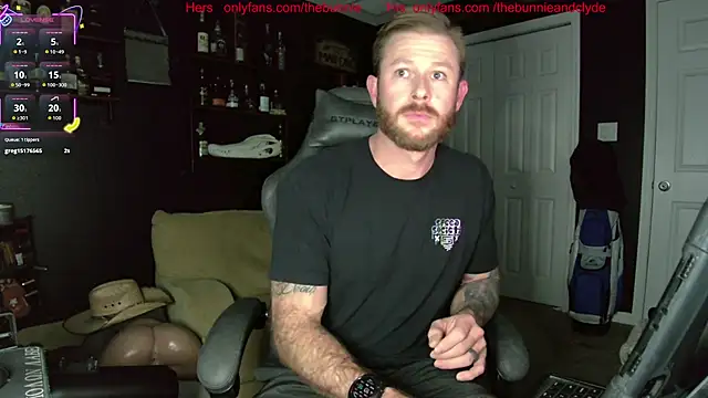 Snapshot of chillinthemosttt chatting on November 21, 3:16 am chillinthemosttt online show from November 21, 3:16 am