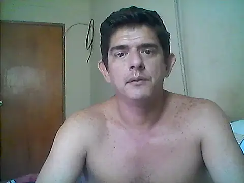 Snapshot of Marobronco chatting on July 29, 2:59 pm Marobronco online show from July 29, 2:59 pm