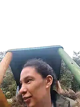 rebekka simpson online show from December 12, 8:43 pm