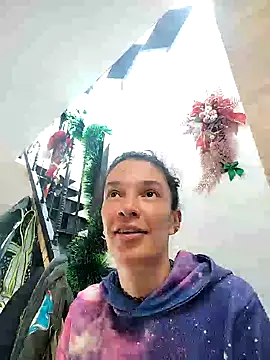 rebekka simpson online show from December 31, 4:57 pm