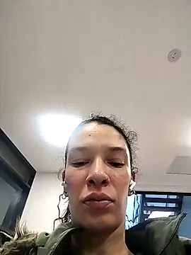 rebekka simpson online show from March 4, 11:29 am