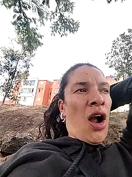 rebekka simpson online show from October 6, 2:58 pm