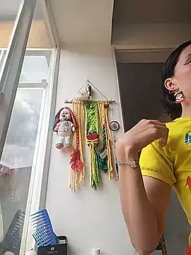 rebekka simpson online show from July 7, 4:22 pm