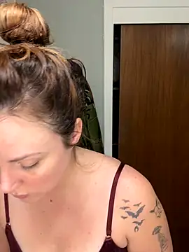 Snapshot of Blaze_Baby chatting on September 24, 2:53 pm Blaze Baby online show from September 24, 2:53 pm